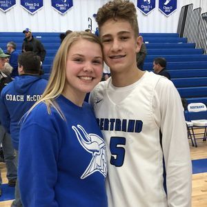 Meet your Posher, Arik